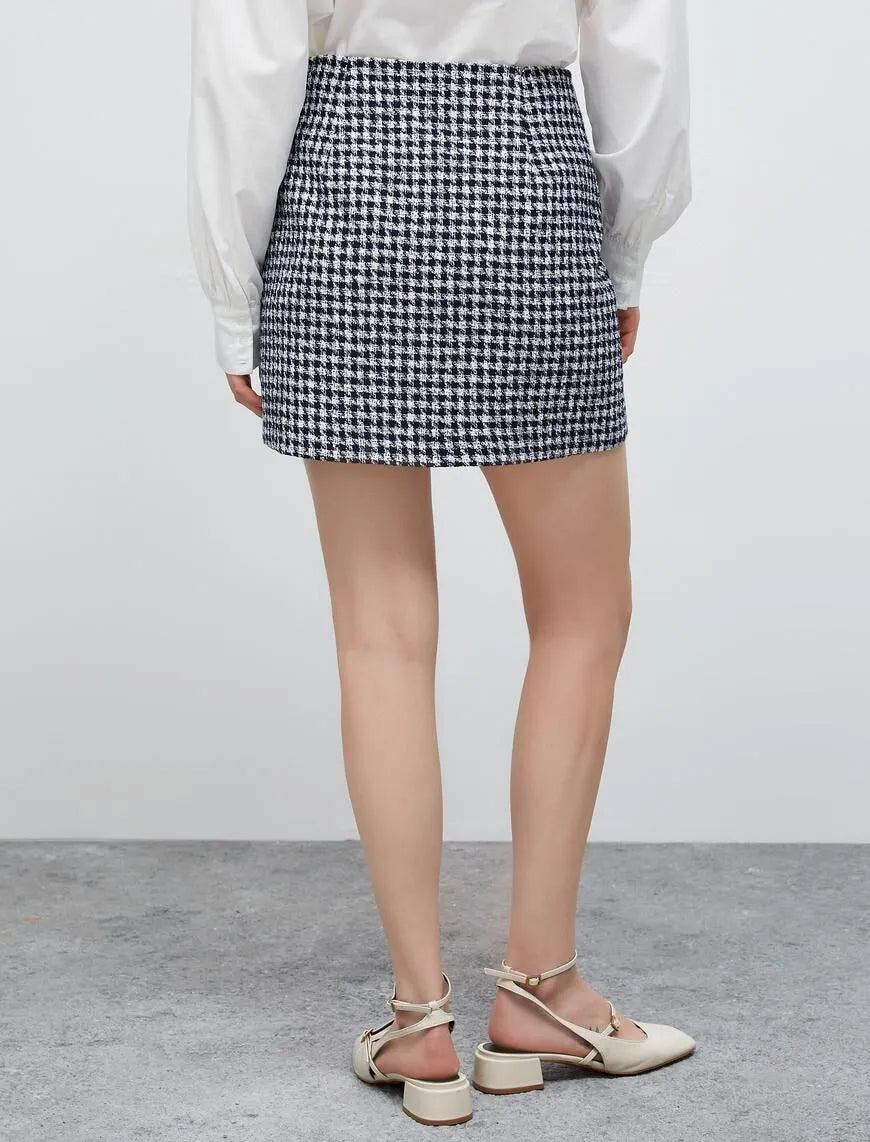 Textured Mini Skirt