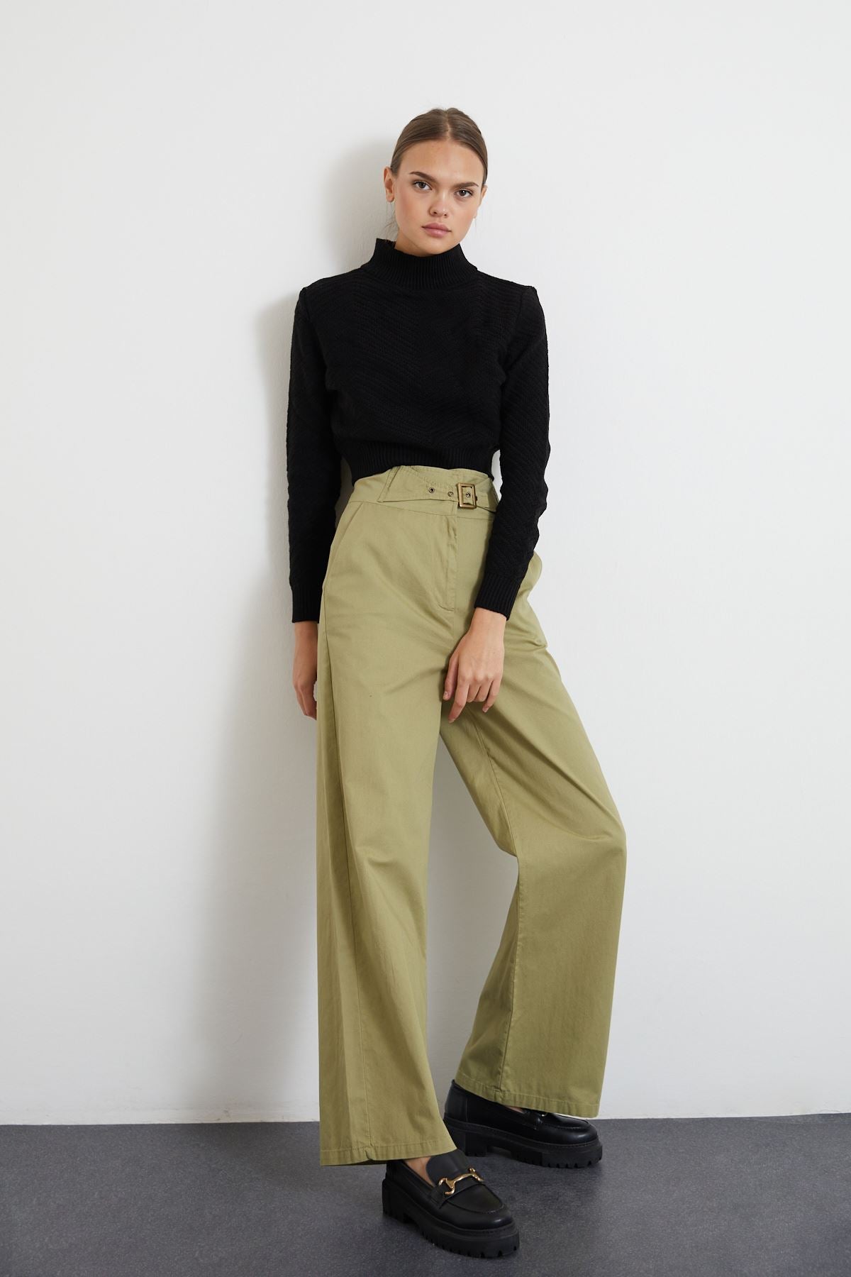 Khaki Buckle Belt Trouser