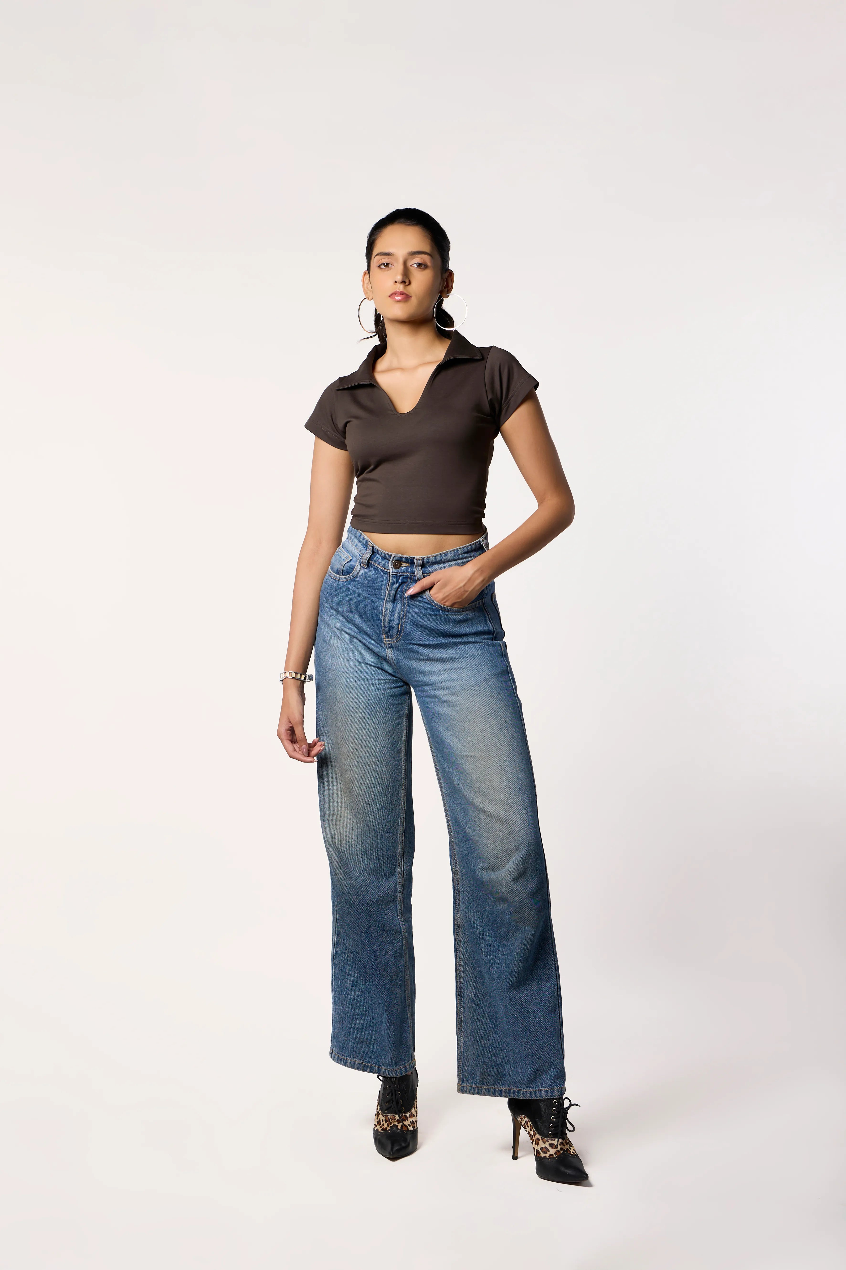 Collared Crop Tee- Grey