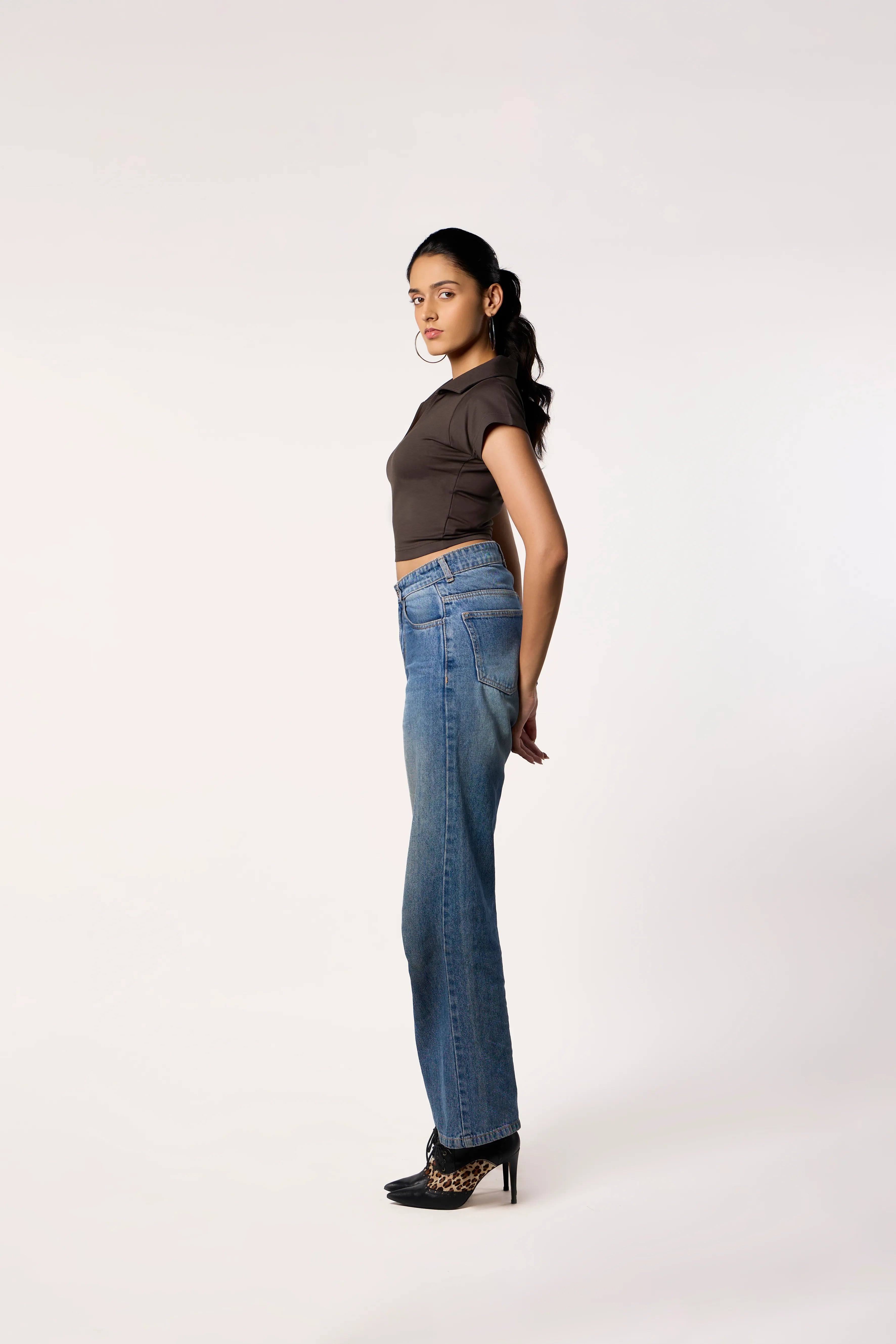 Collared Crop Tee- Grey