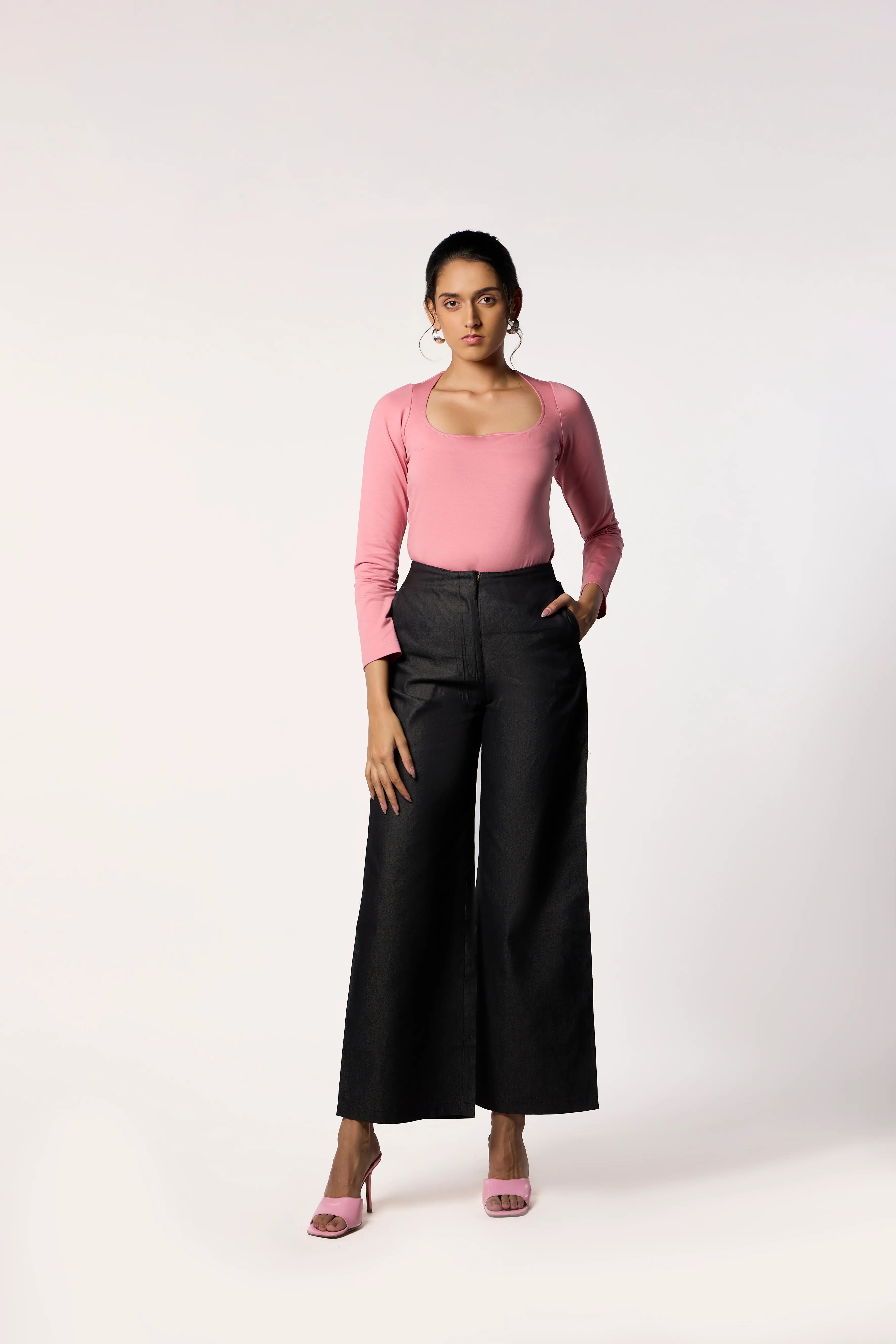 Heart It Out Bodysuit- Pink