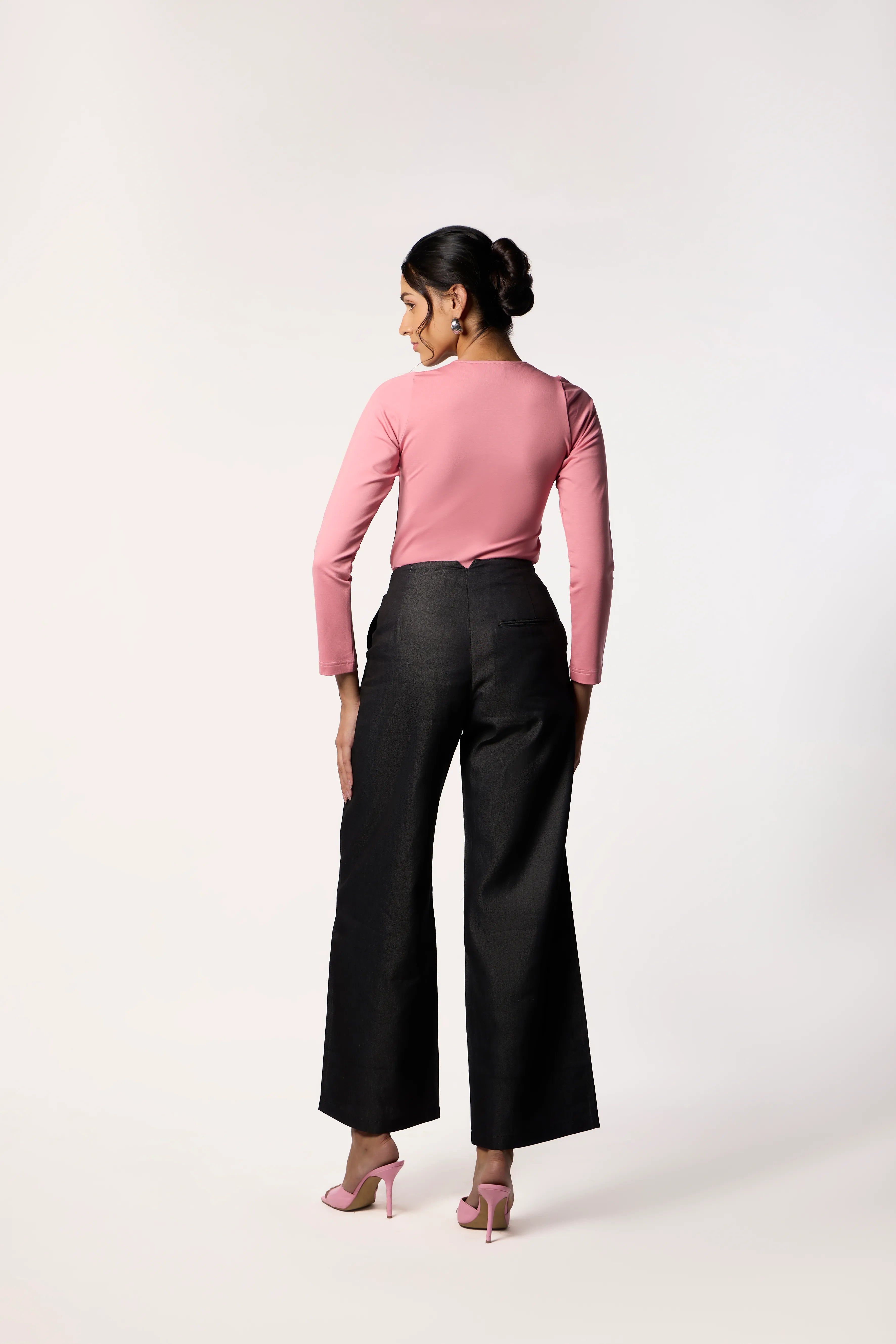 Heart It Out Bodysuit- Pink