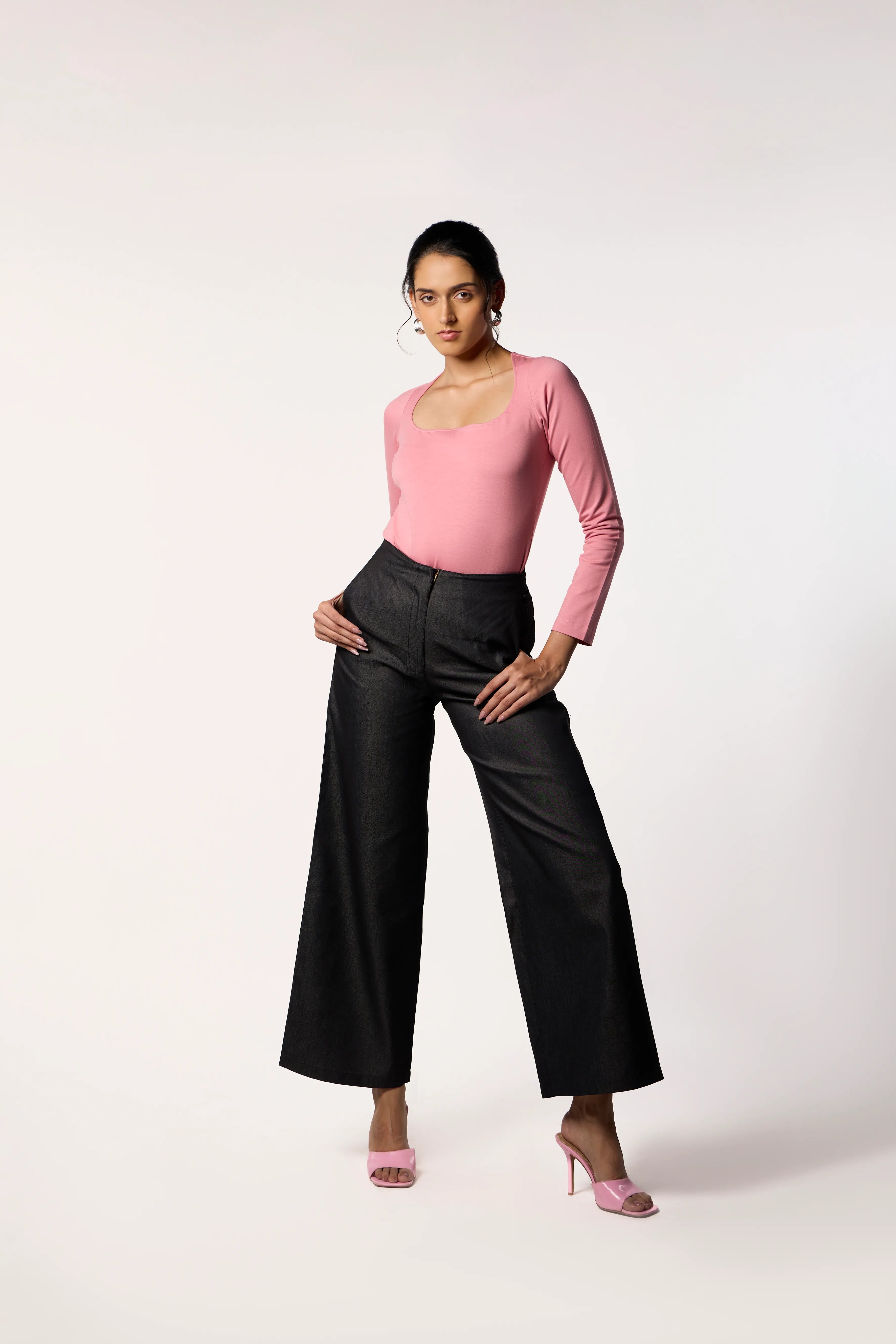 Heart It Out Bodysuit- Pink